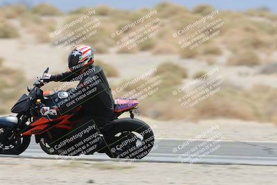 media/May-05-2025-Moto Forza (Mon) [[3c1838c5e5]]/2-B Group/Session 3 (Panning Test Turn 14 Inside)/